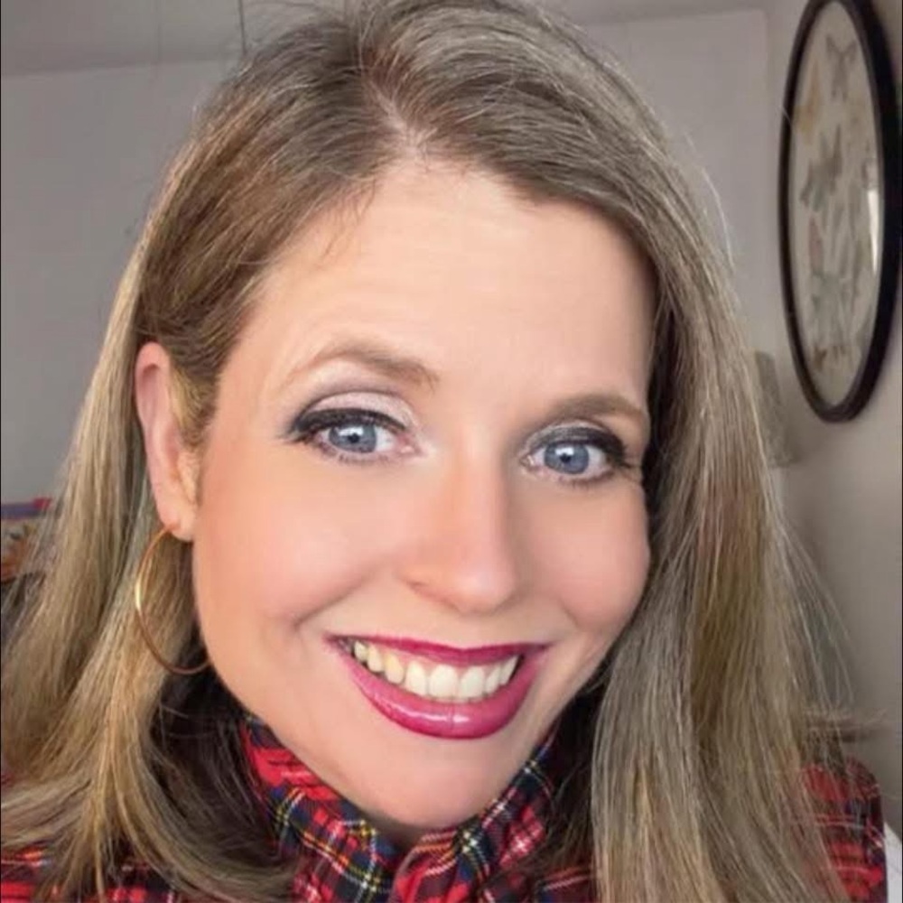 Meet your Posher, Leslie